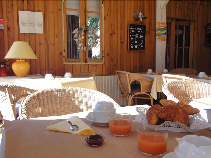 Hotel Le Grain De Sable Ares Exterior photo